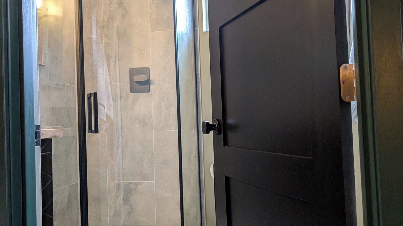 Photo of Bathroom in Silverton