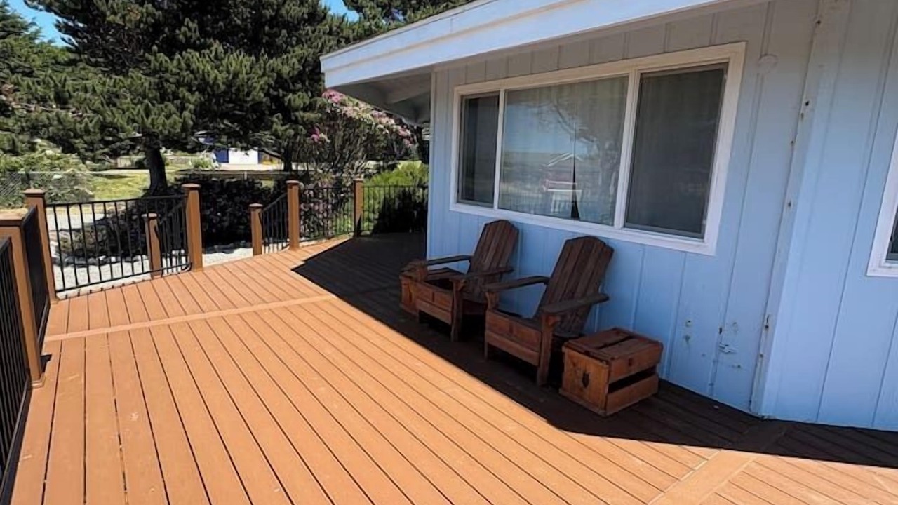 Photo of Patio Balcony in Smith River