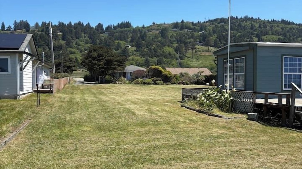 Photo of Outdoor in Smith River