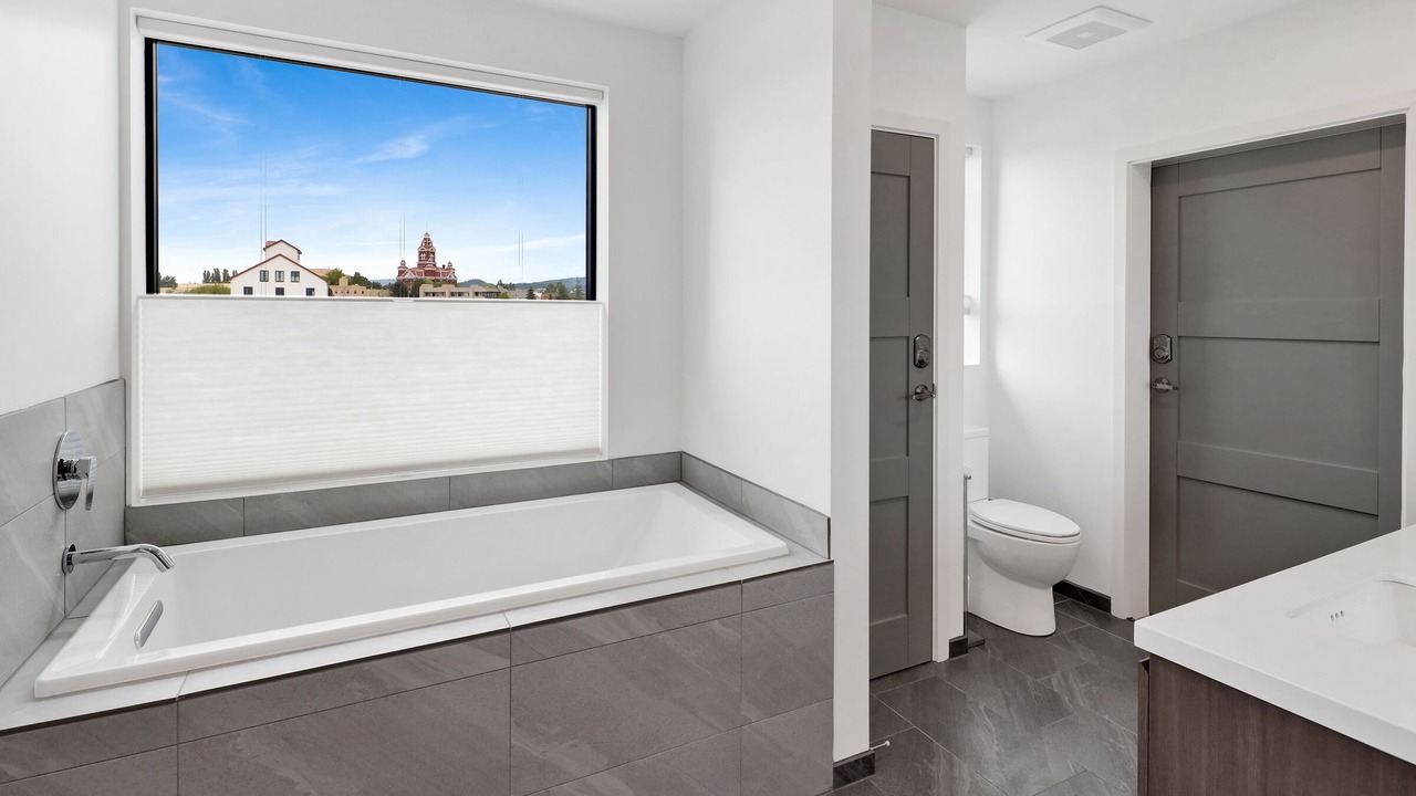 Photo of Bathroom in Central Business District