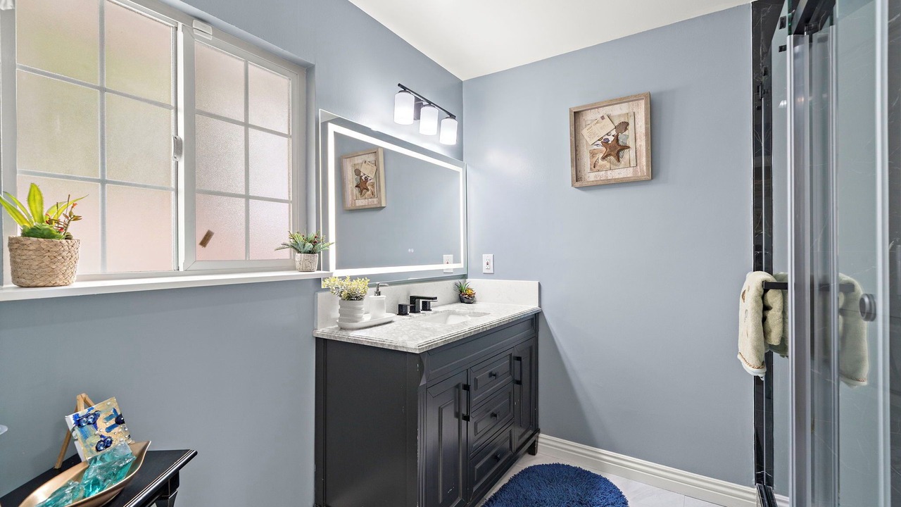 Photo of Bathroom in Southwest Anaheim