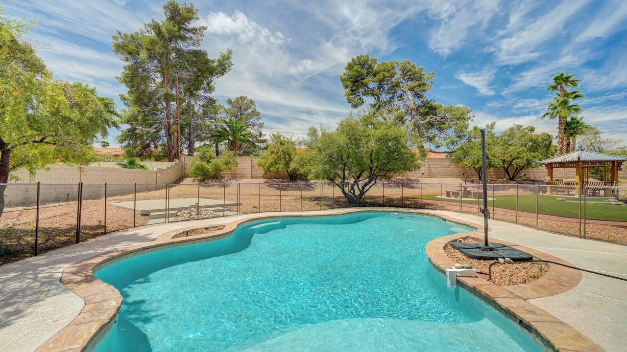 Photo of Outdoor in Spring Valley