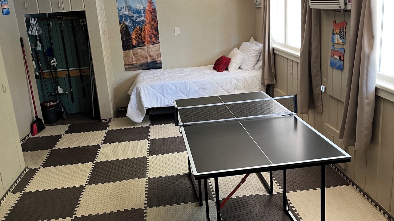 Photo of Bedroom in Grants Pass