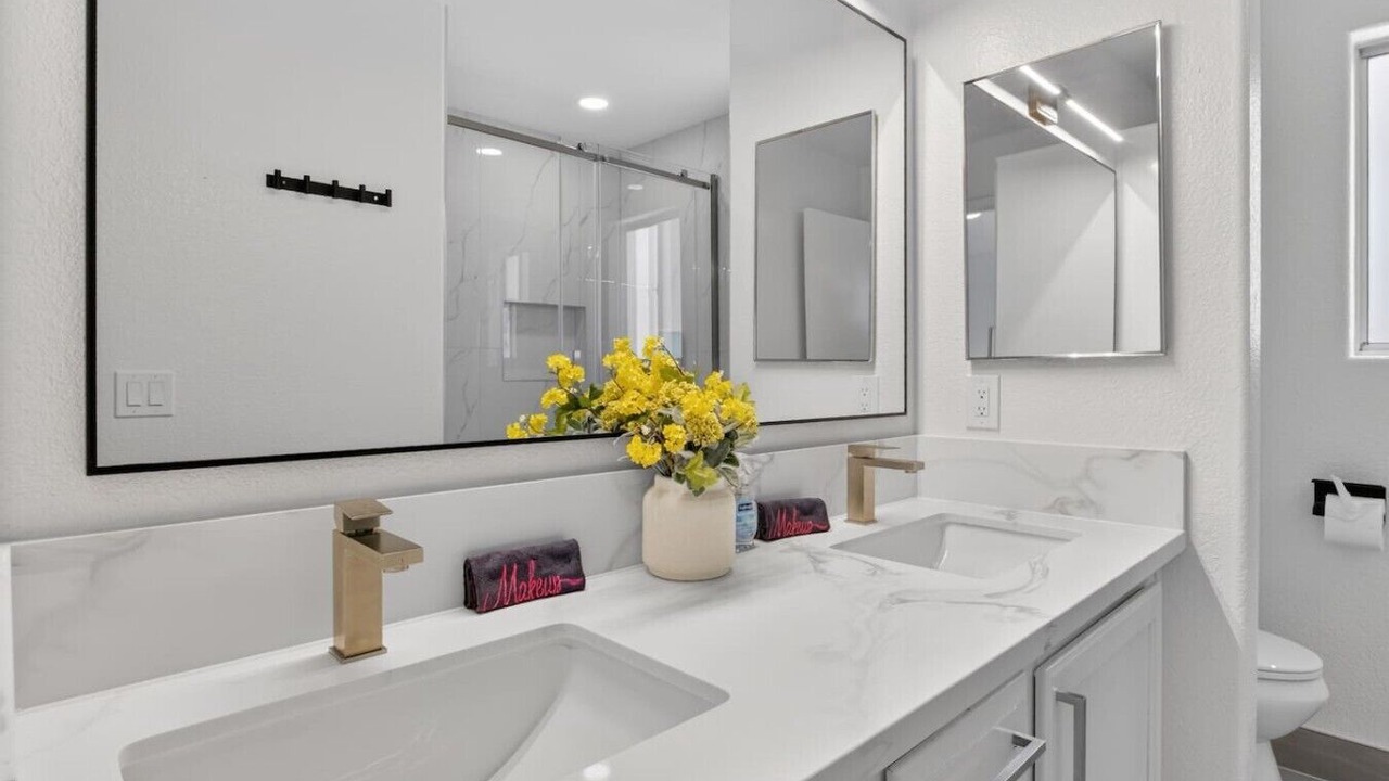 Photo of Bathroom in North Las Vegas