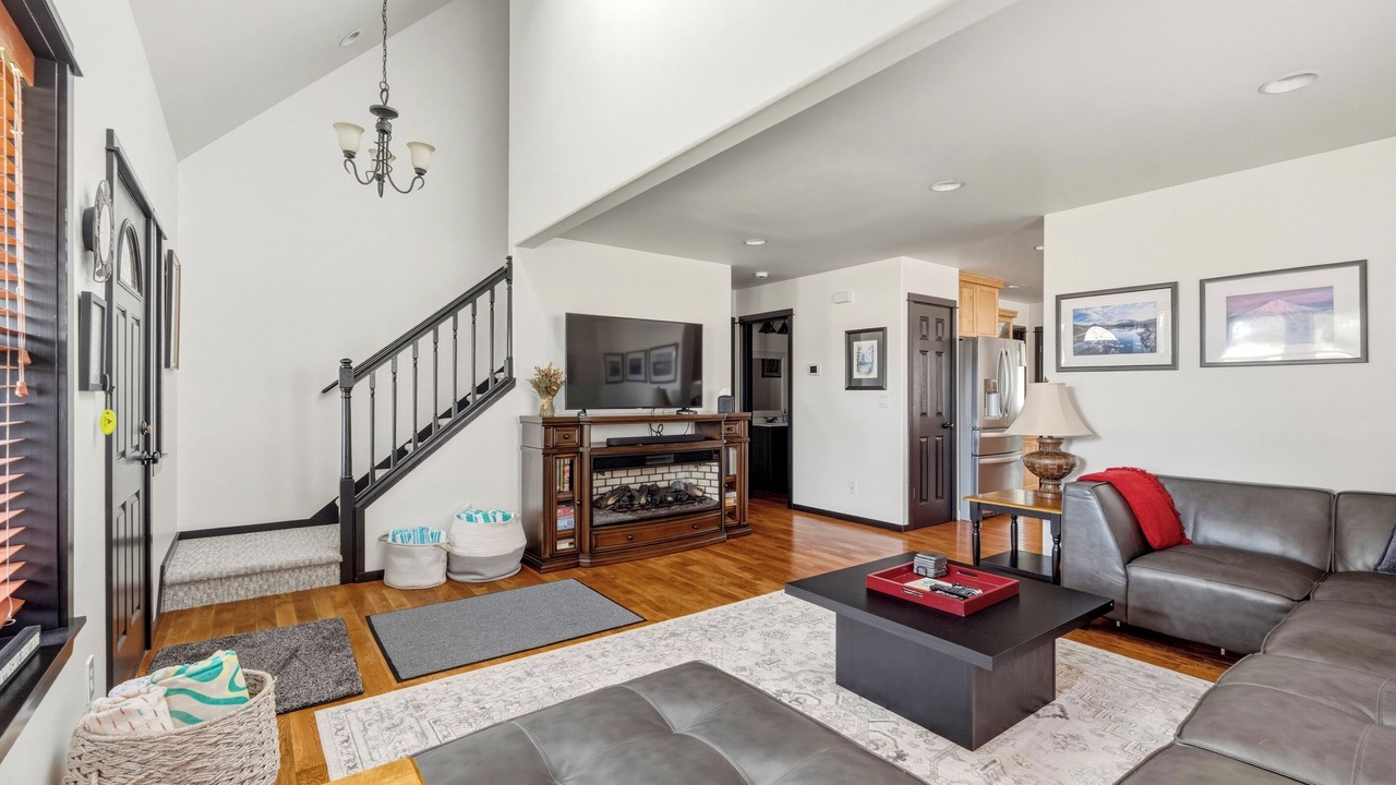 Photo of Bedroom in Sisters