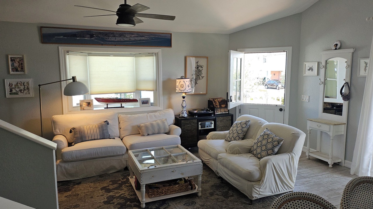 Photo of Livingroom in Lantern District