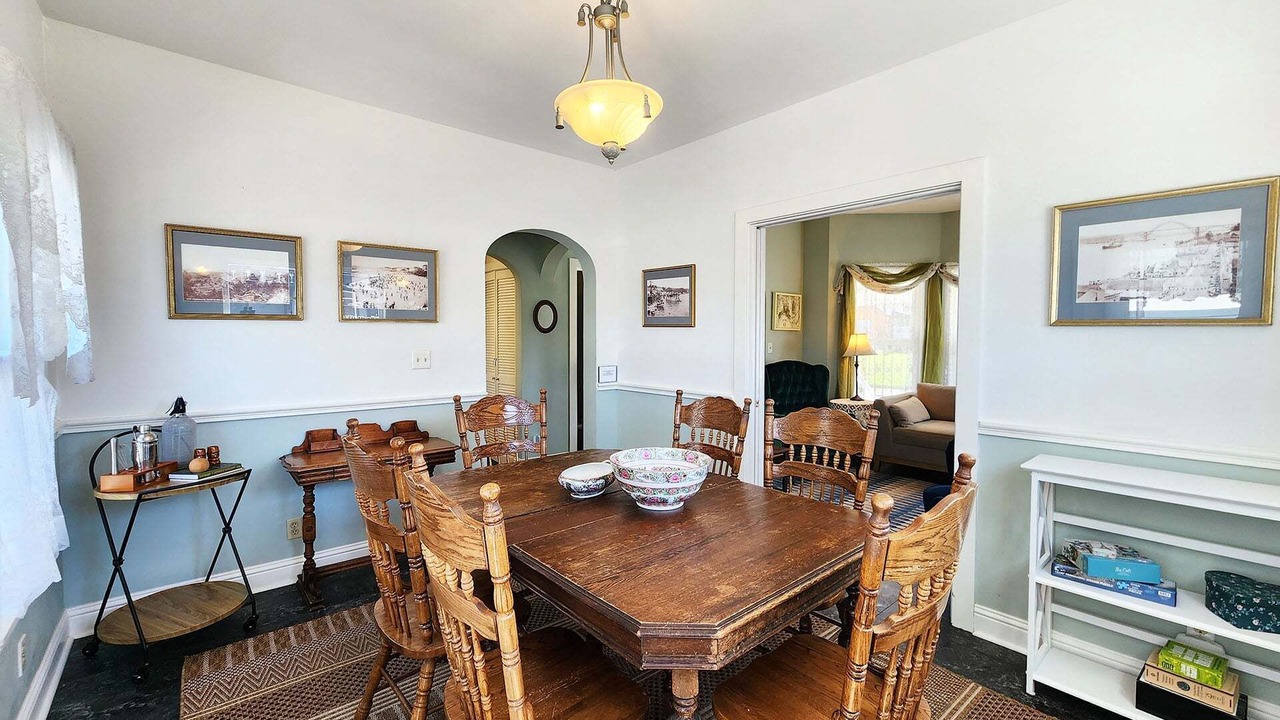 Photo of Bedroom in Newport
