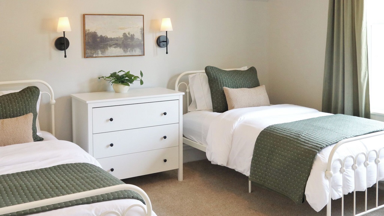Photo of Bedroom in Clatskanie
