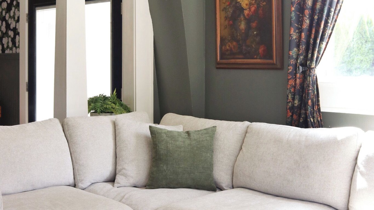 Photo of Livingroom in Clatskanie