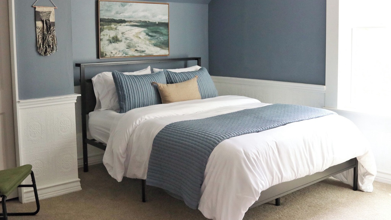 Photo of Bedroom in Clatskanie