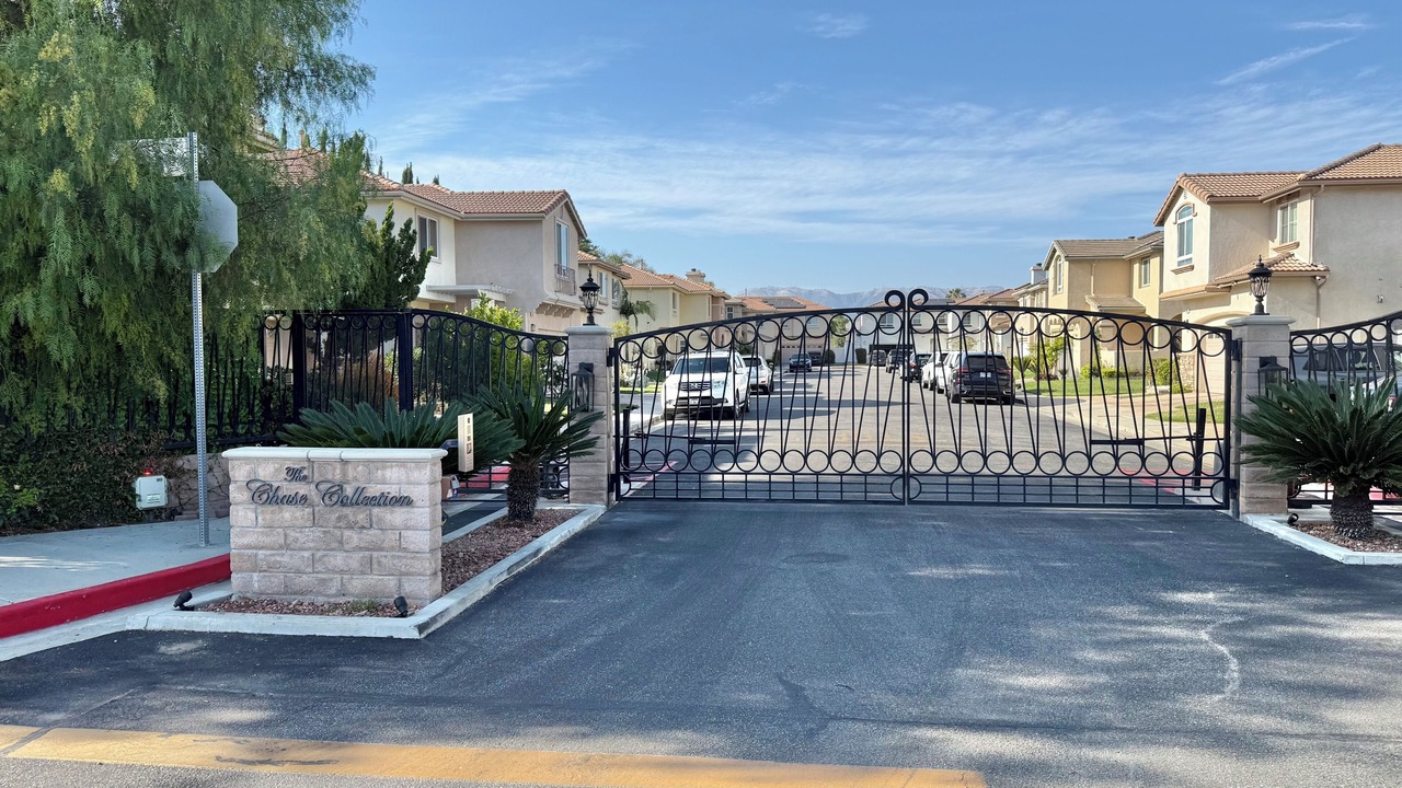Photo of Outdoor in Canoga Park