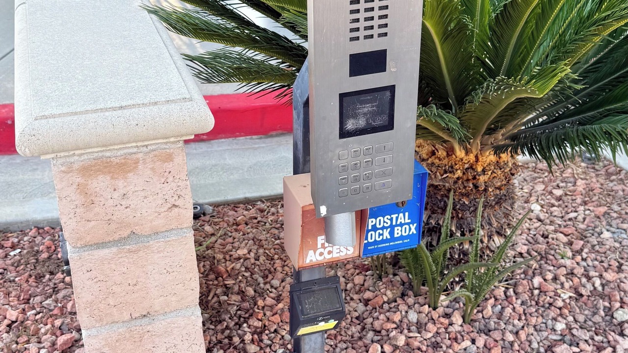 Photo of Outdoor in Canoga Park
