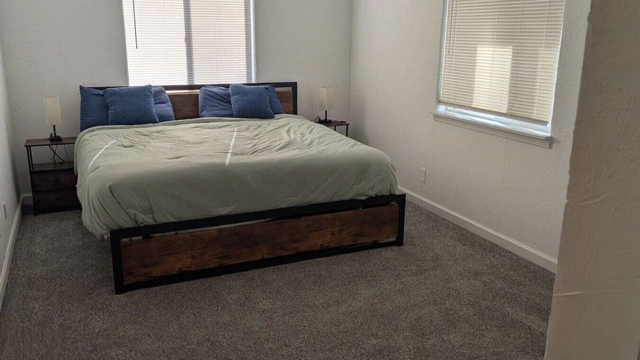 Photo of Bedroom in Grants Pass