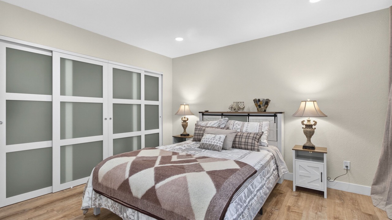 Photo of Bedroom in Spring Valley