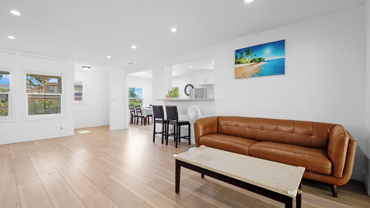 Photo of Livingroom in East San Gabriel