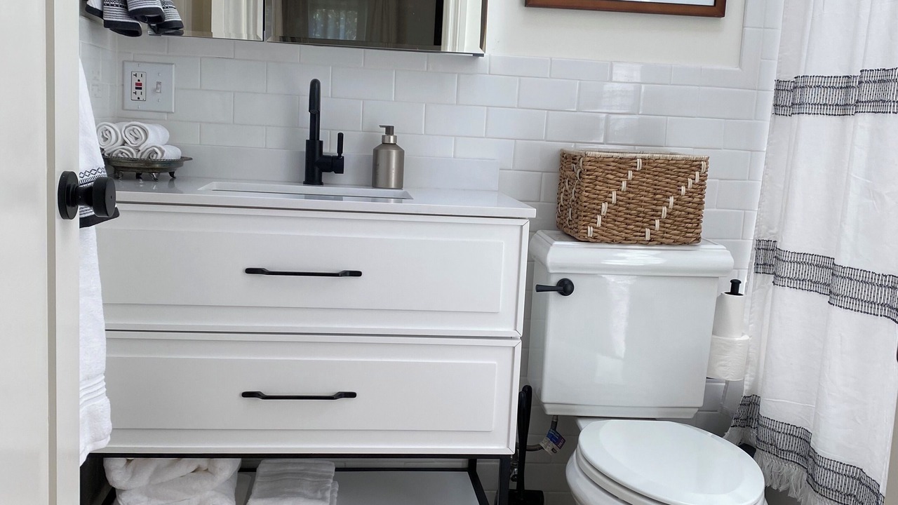 Photo of Bathroom in Eagle Rock
