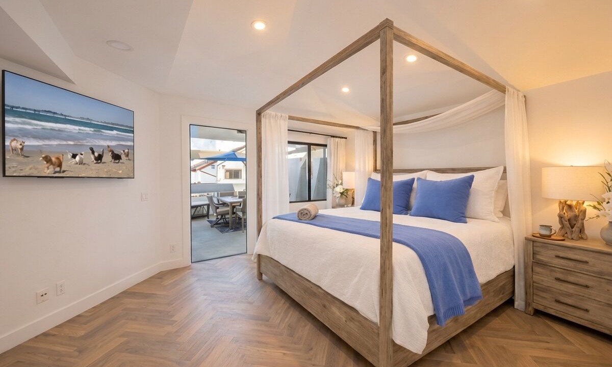 Photo of Bedroom in Downtown San Diego