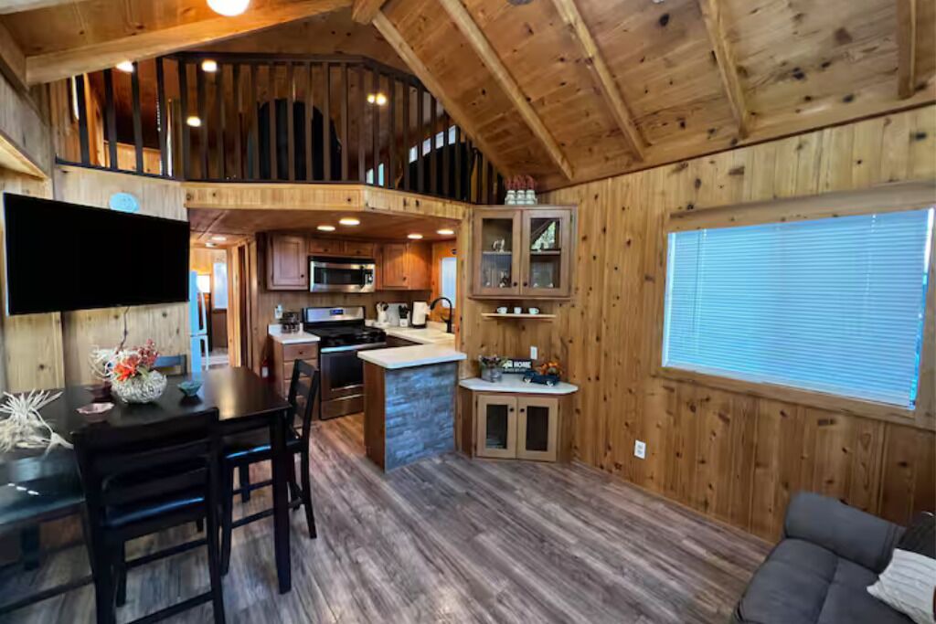 Photo of Livingroom in Red Bluff