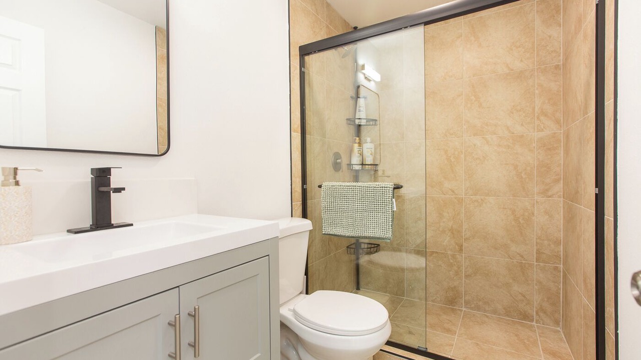 Photo of Bathroom in Valinda