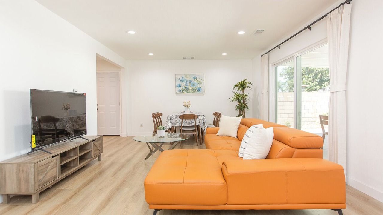 Photo of Livingroom in Valinda