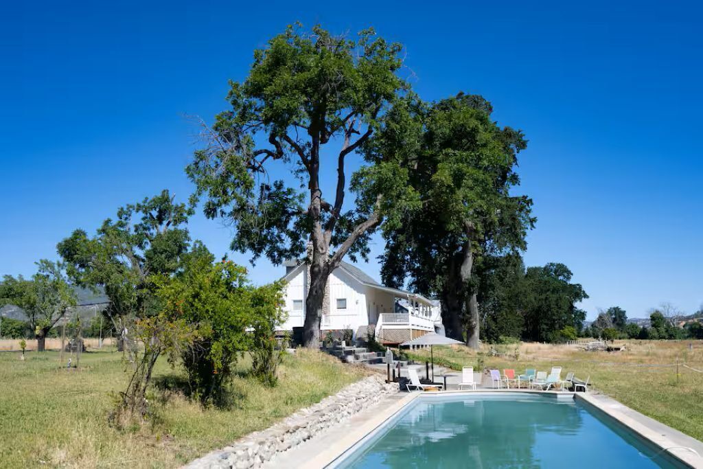 Photo of Outdoor in College City