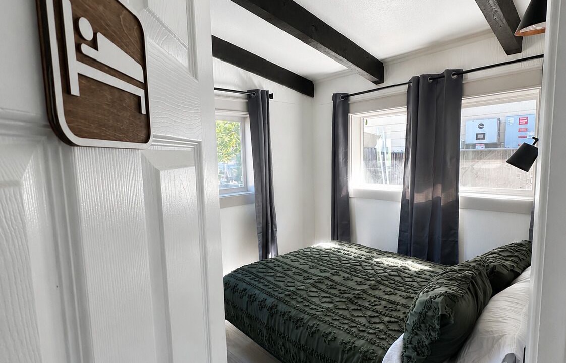 Photo of Bedroom in Eagle Point