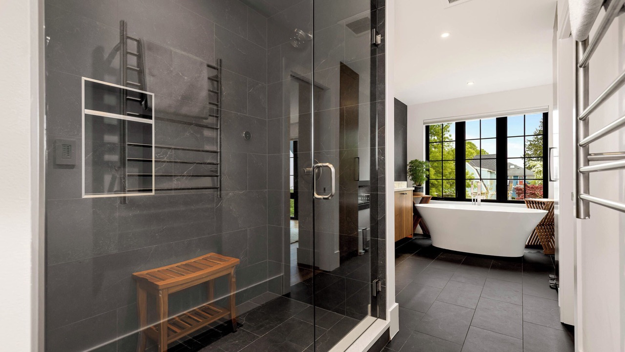 Photo of Bathroom in West Queen Anne