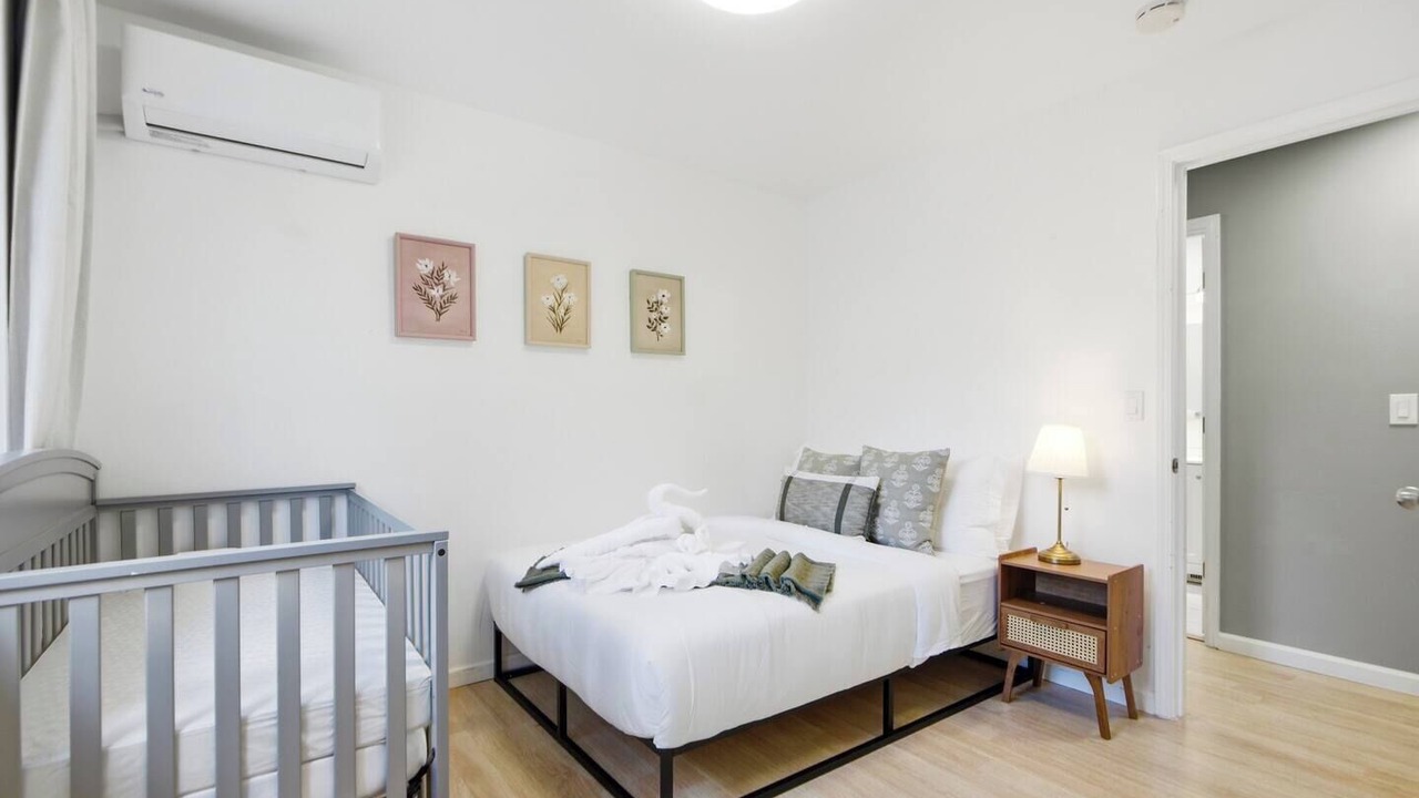 Photo of Bedroom in Maple Leaf
