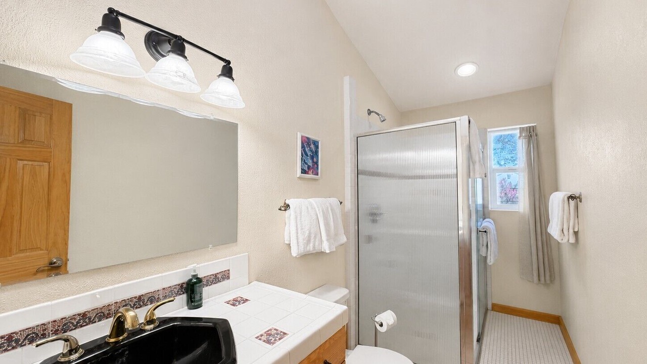 Photo of Bathroom in Lower Kingsbury