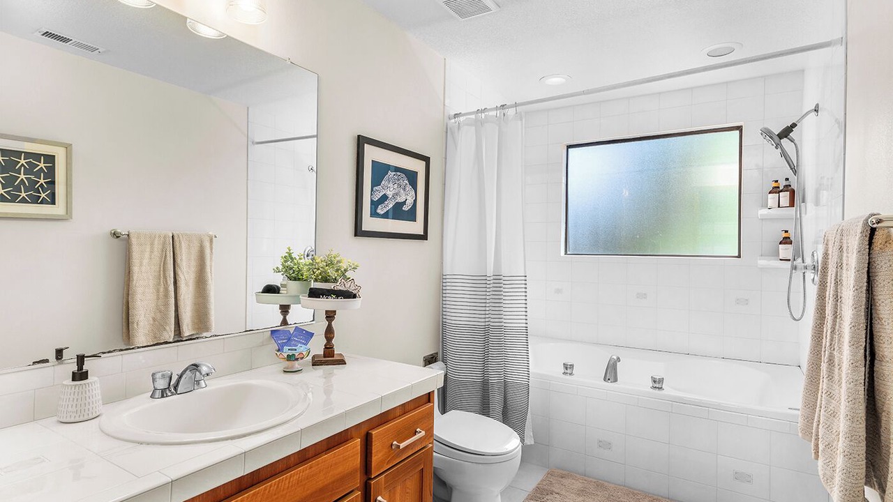 Photo of Bathroom in Bethany
