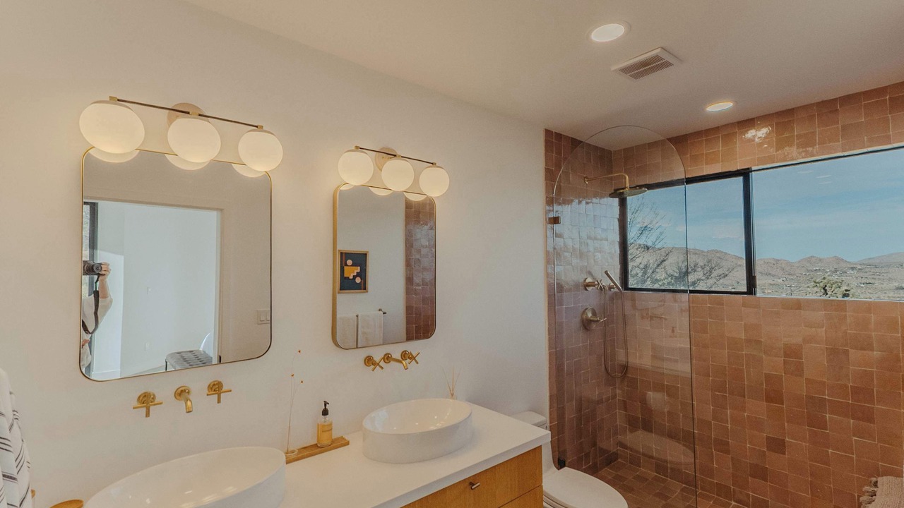 Photo of Bathroom in Joshua Tree Highlands