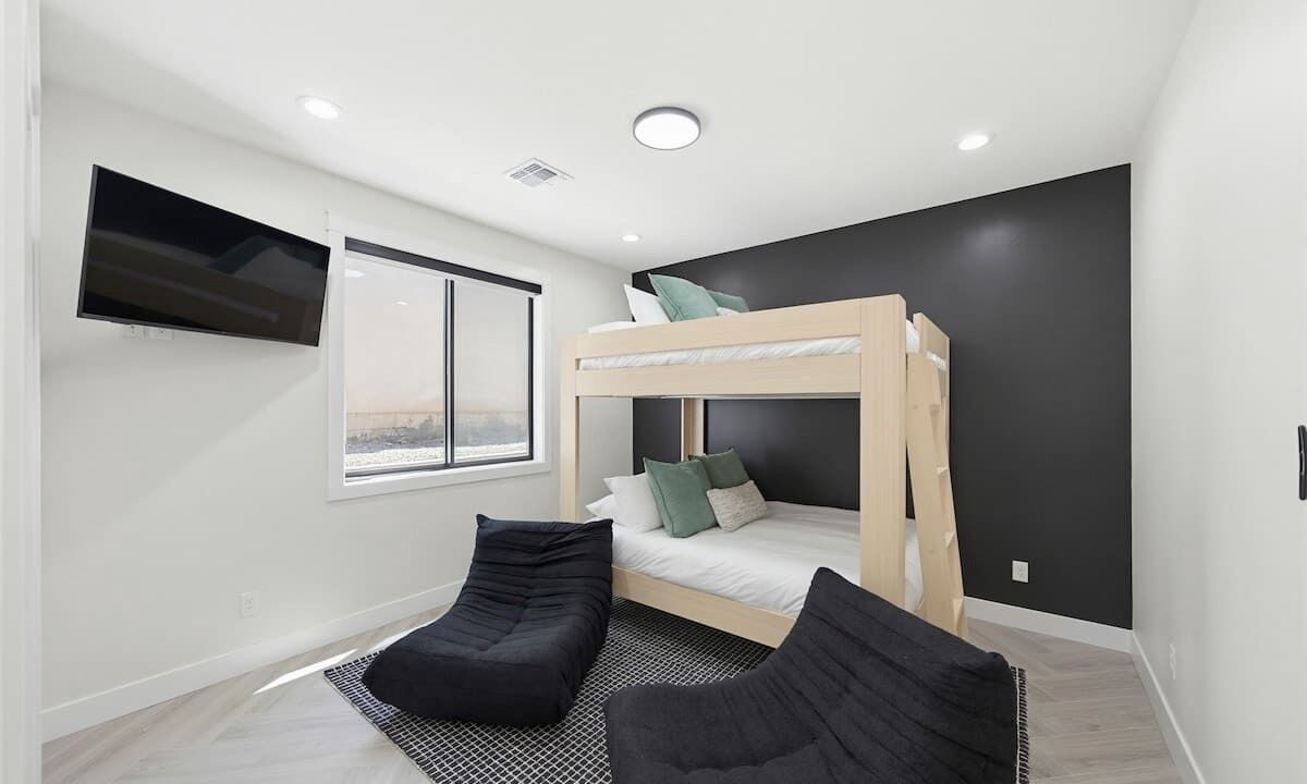 Photo of Bedroom in Lake Havasu City