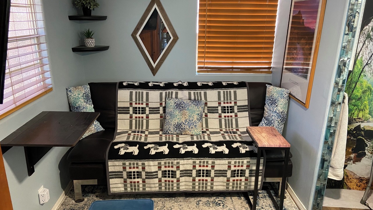 Photo of Livingroom in Lake Montezuma
