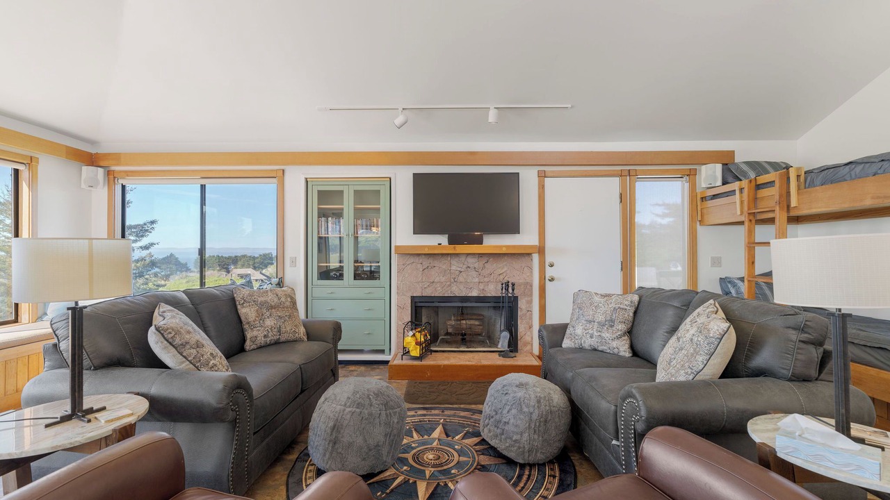 Photo of Livingroom in Sea Ranch