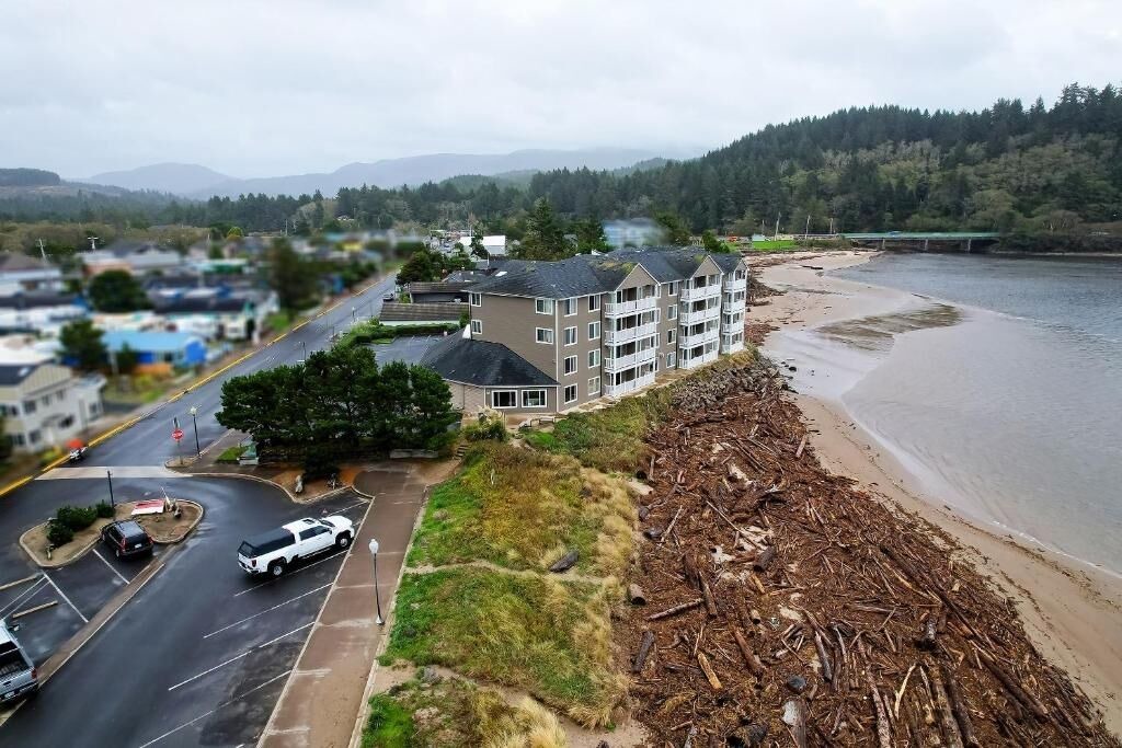 Photo of Others in Lincoln City