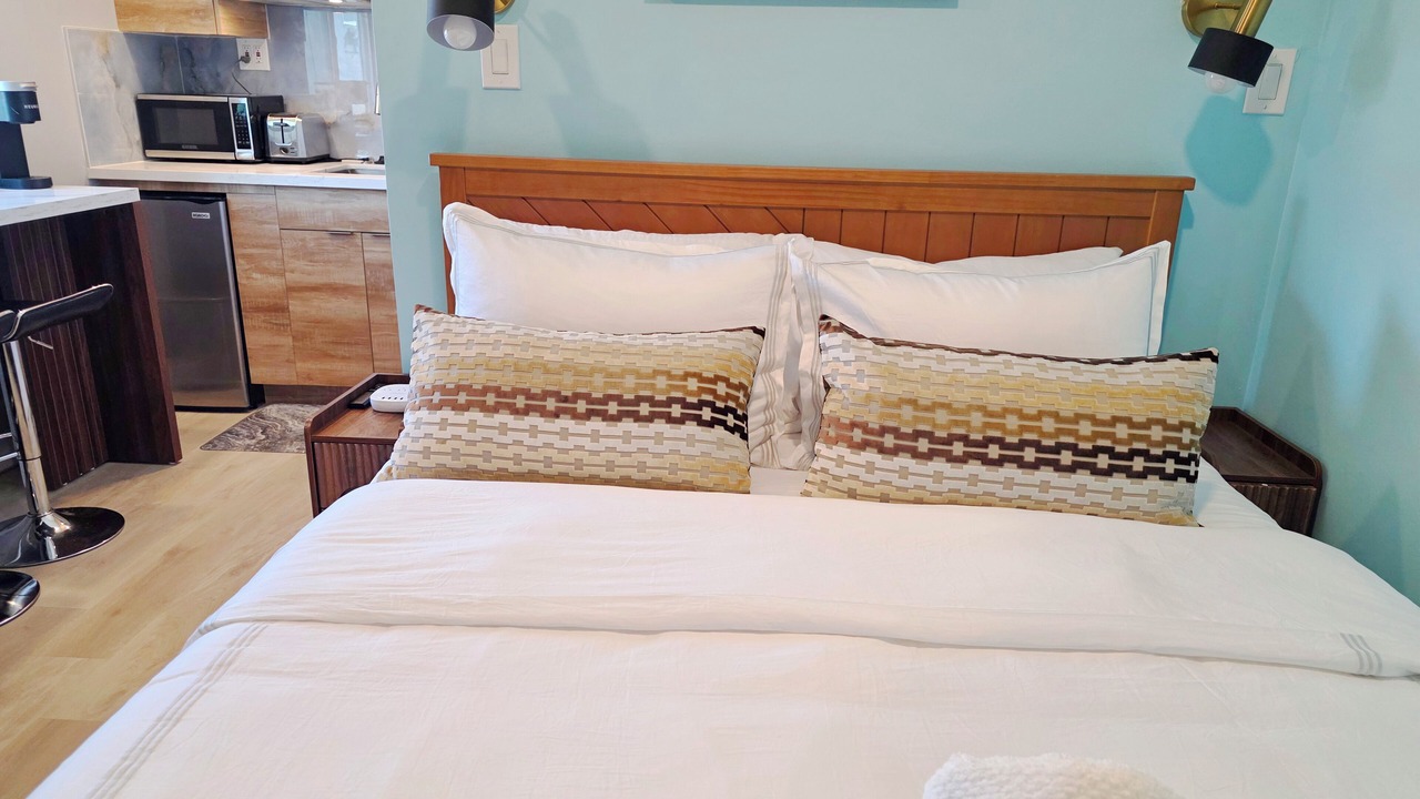 Photo of Bedroom in Cherryland