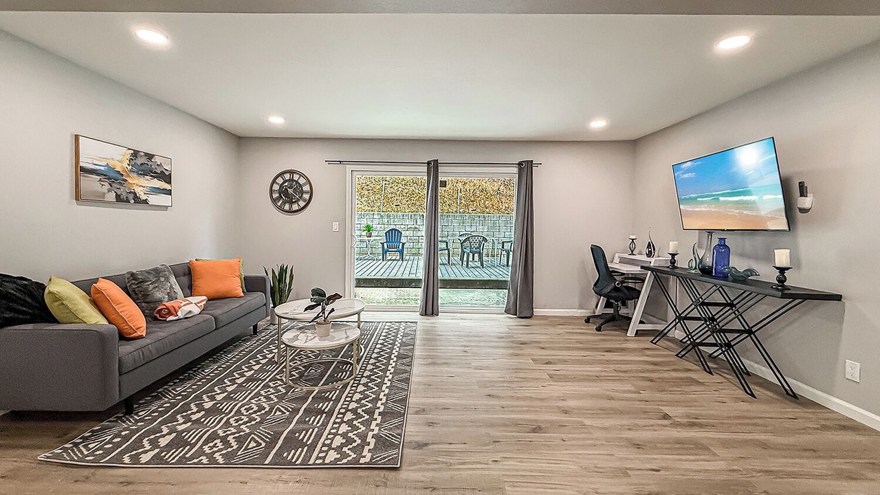 Photo of Livingroom in Simi Valley