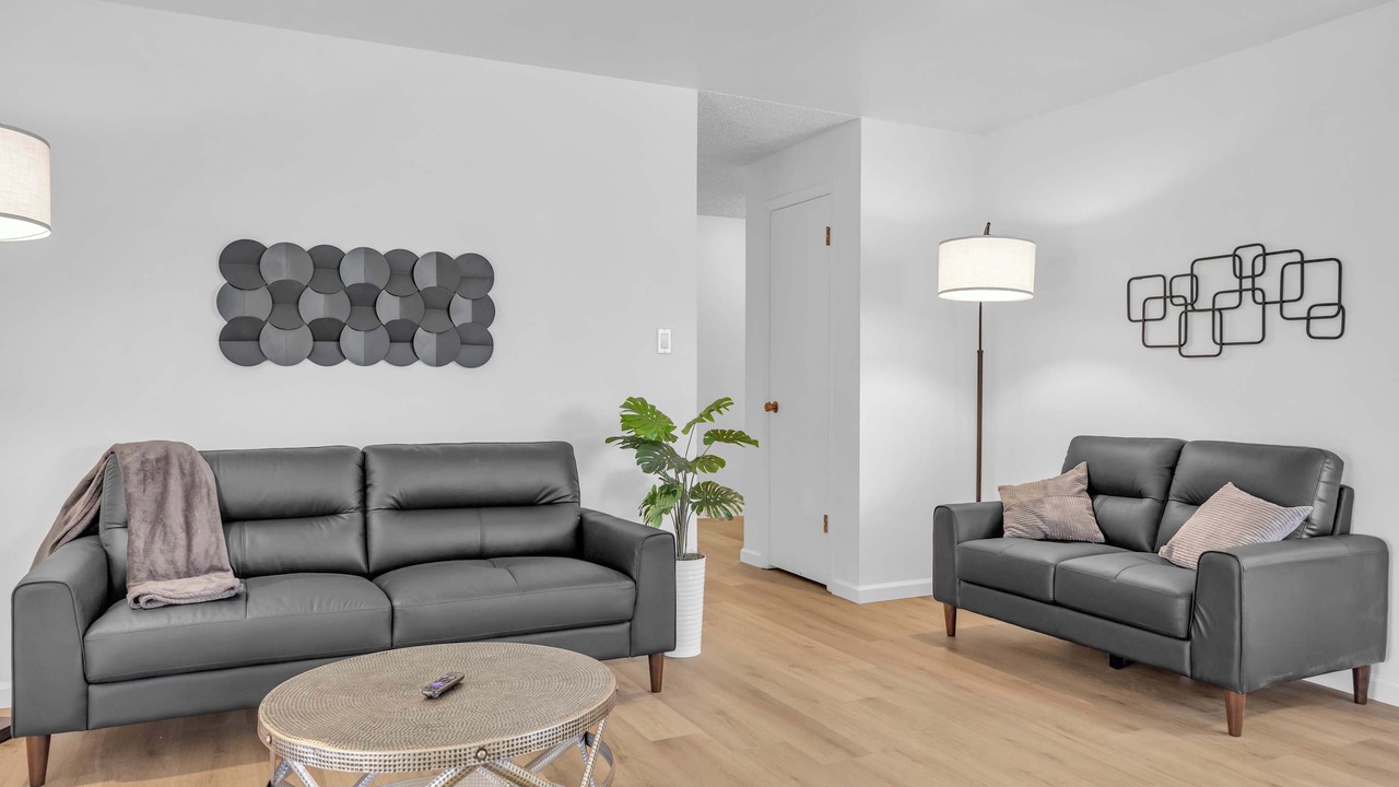 Photo of Livingroom in Sparks