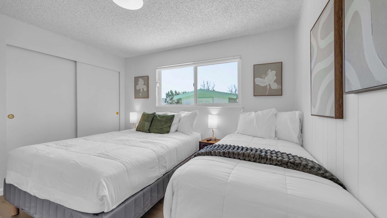 Photo of Bedroom in Sparks