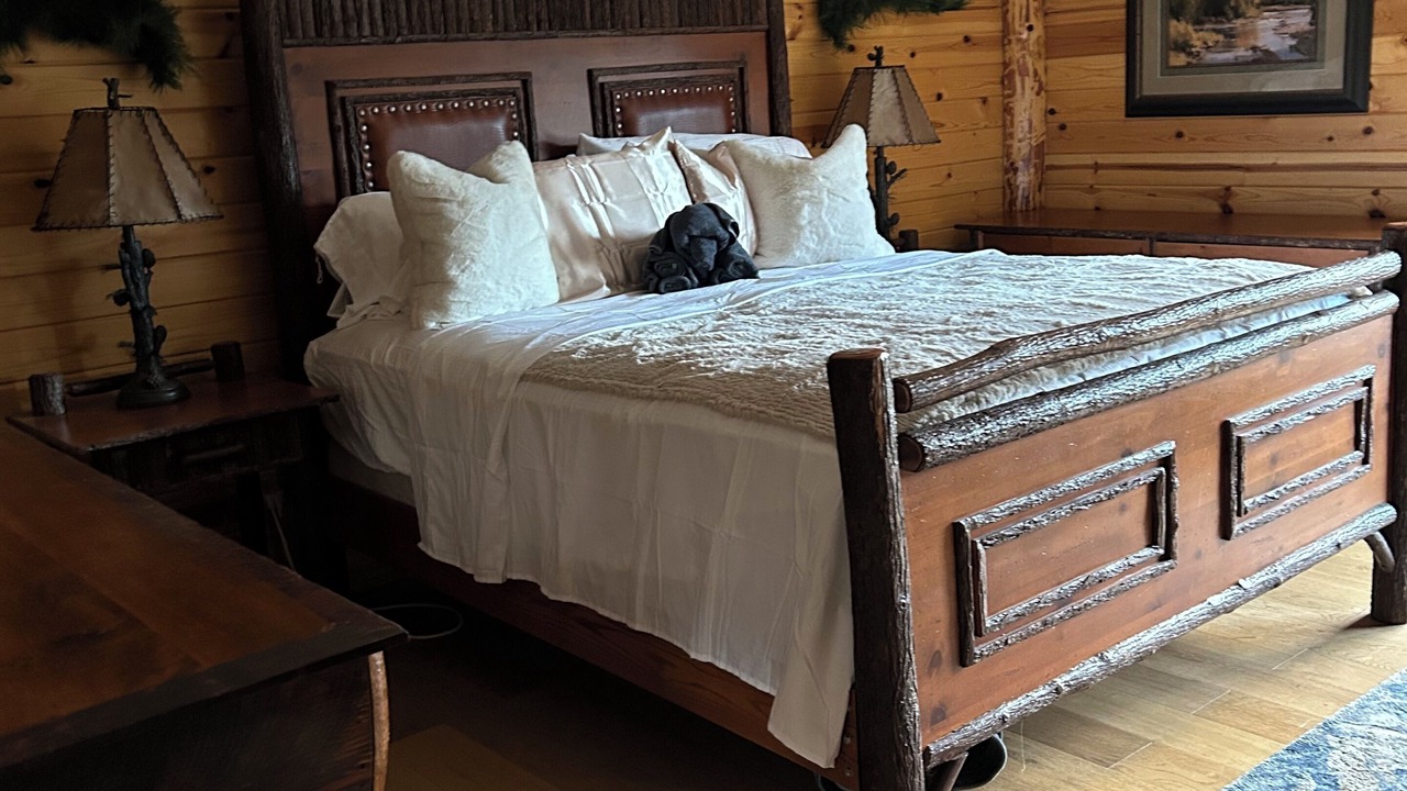 Photo of Bedroom in Eagle Mountain Estates