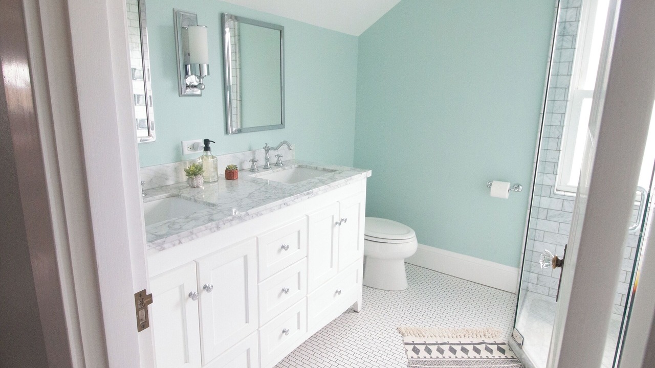 Photo of Bathroom in Kenton
