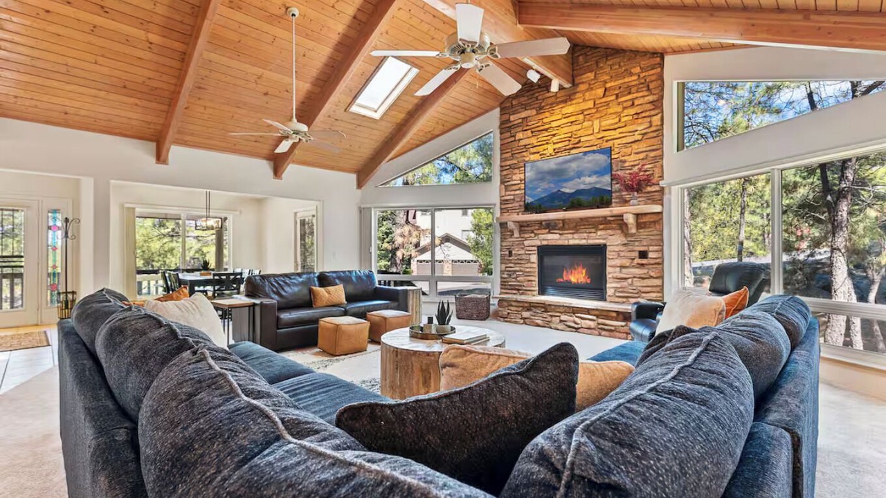 Photo of Livingroom in Munds Park