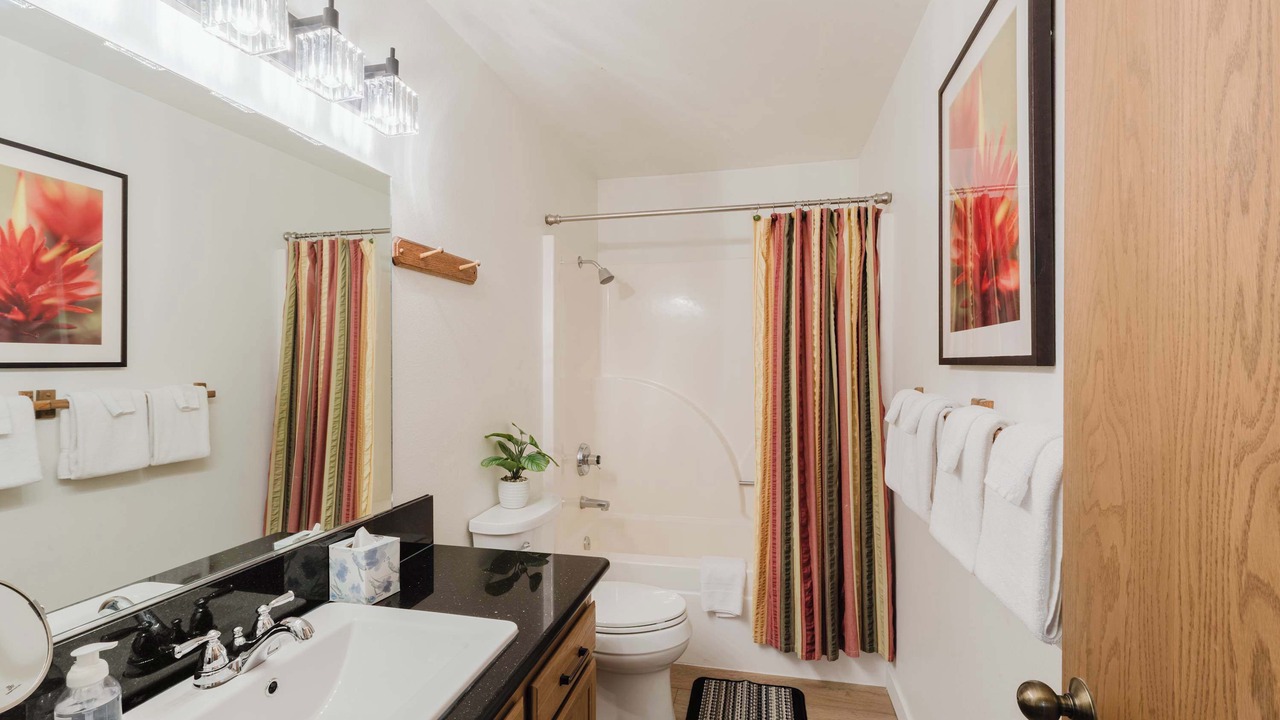 Photo of Bathroom in Sunriver