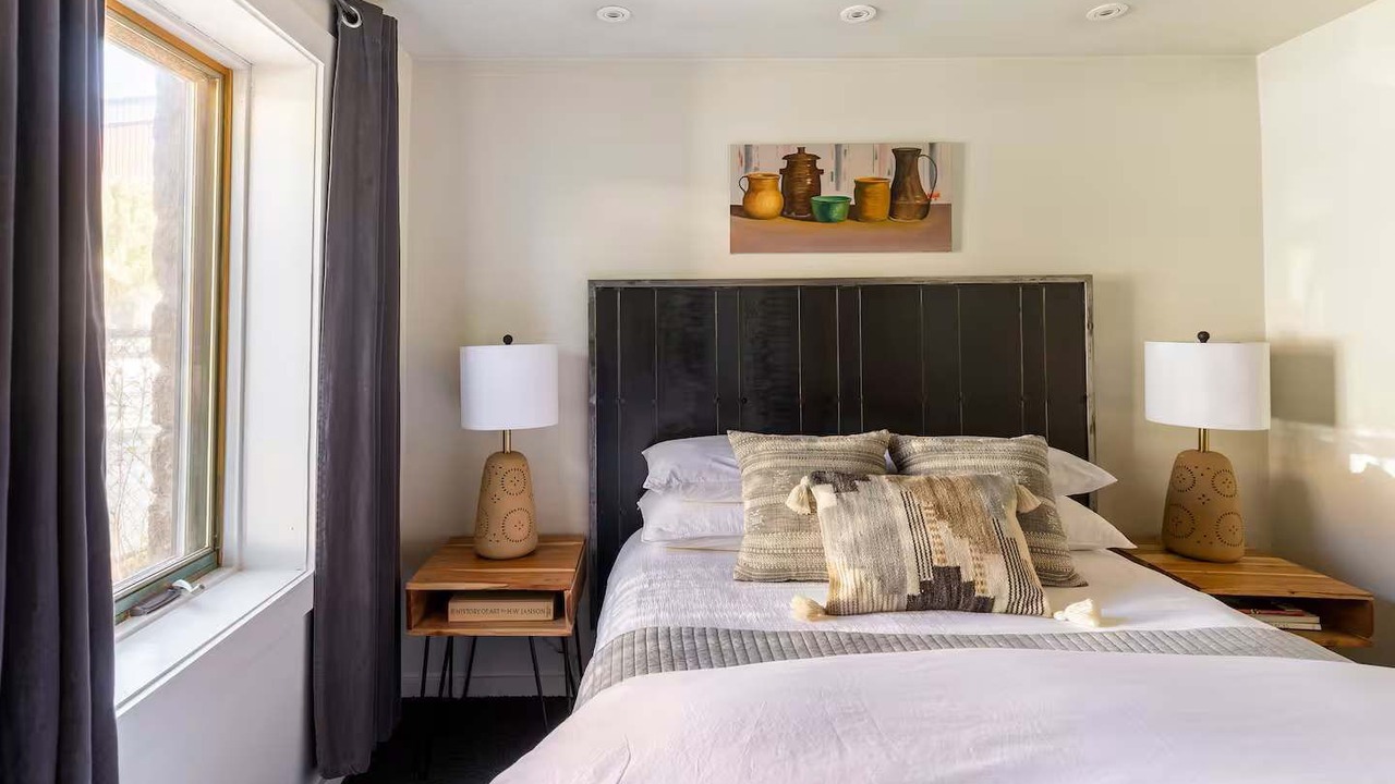 Photo of Bedroom in Southside
