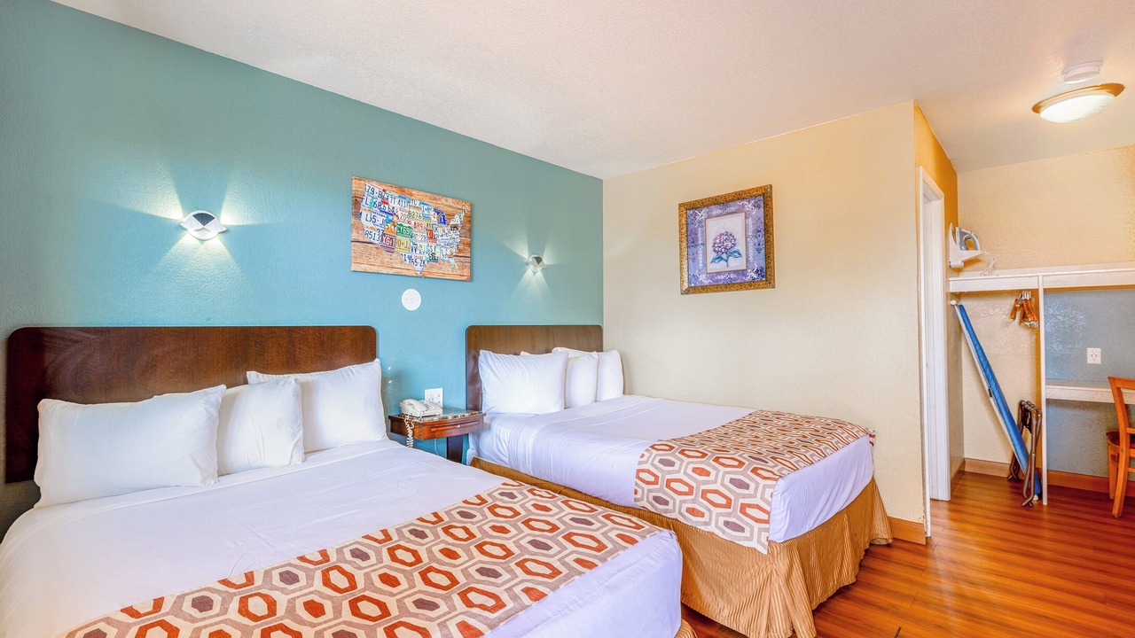 Photo of Bedroom in Loma Alta