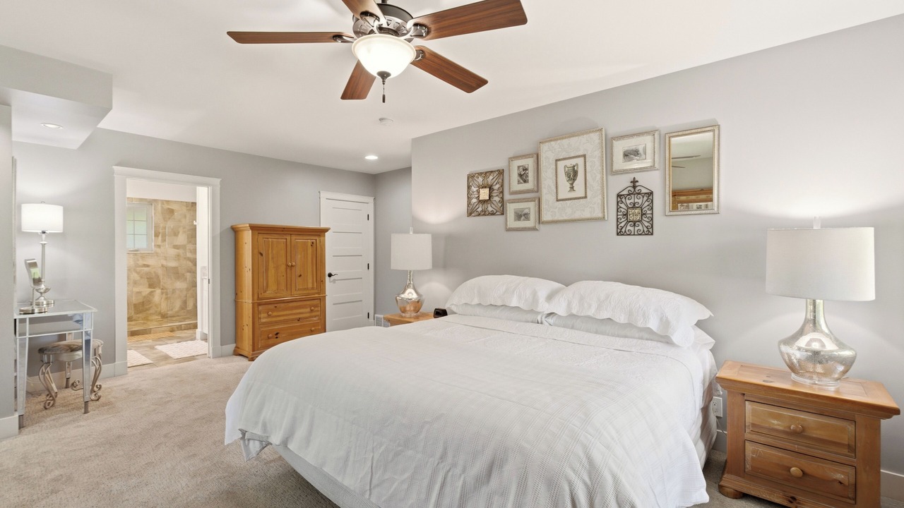 Photo of Bedroom in Manito