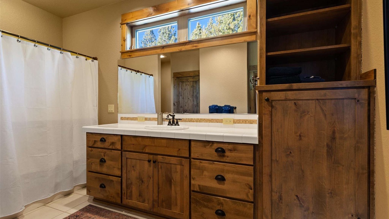 Photo of Bathroom in RiverWild