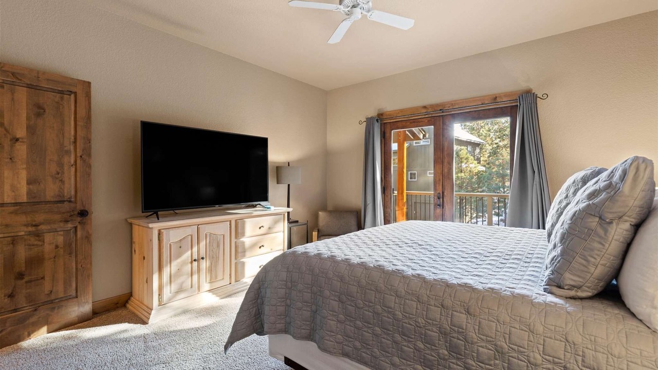 Photo of Bedroom in RiverWild