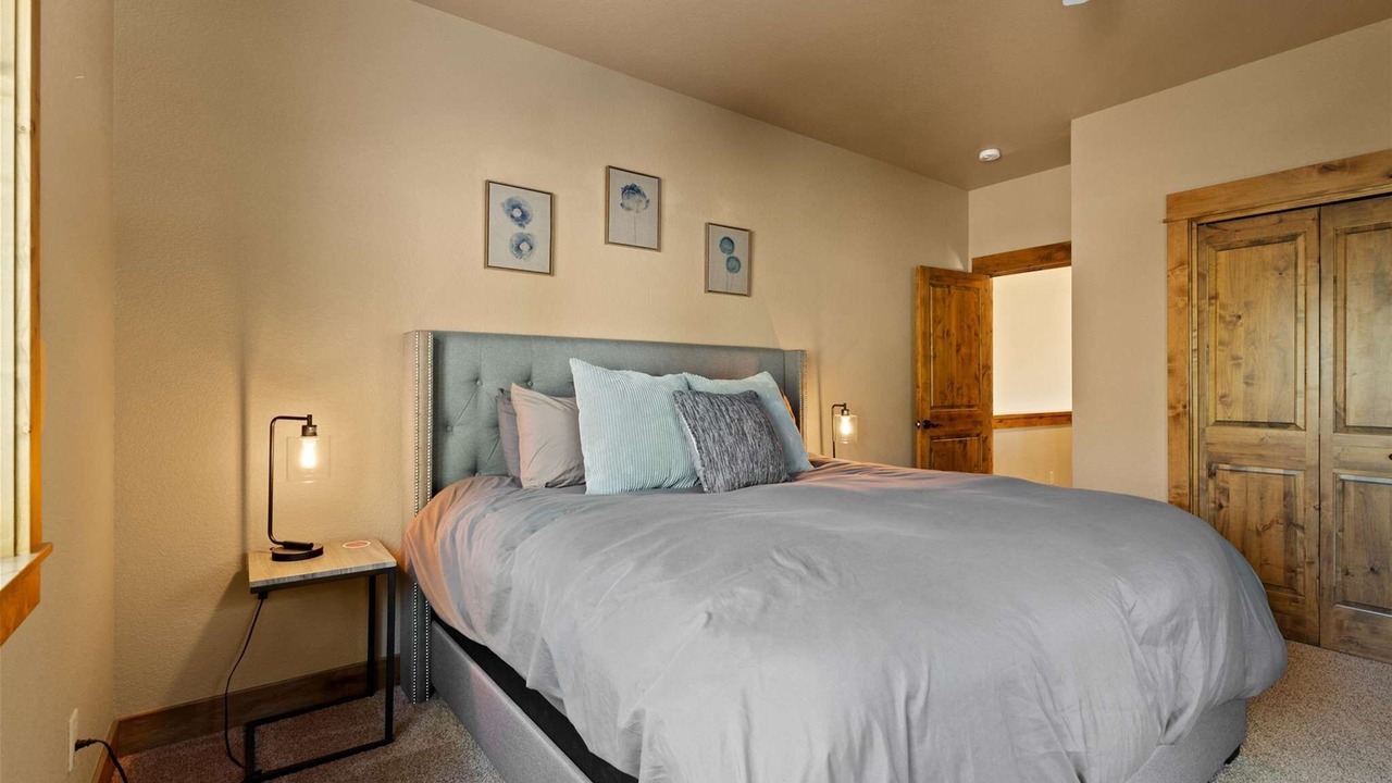 Photo of Bedroom in RiverWild