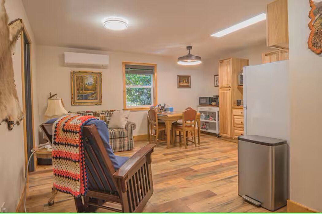 Photo of Livingroom in Central Point